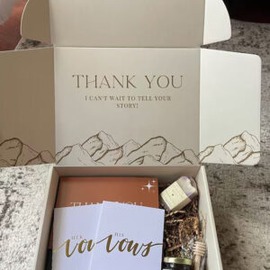 Custom mailer box with printed thank you message and product insert packaging
